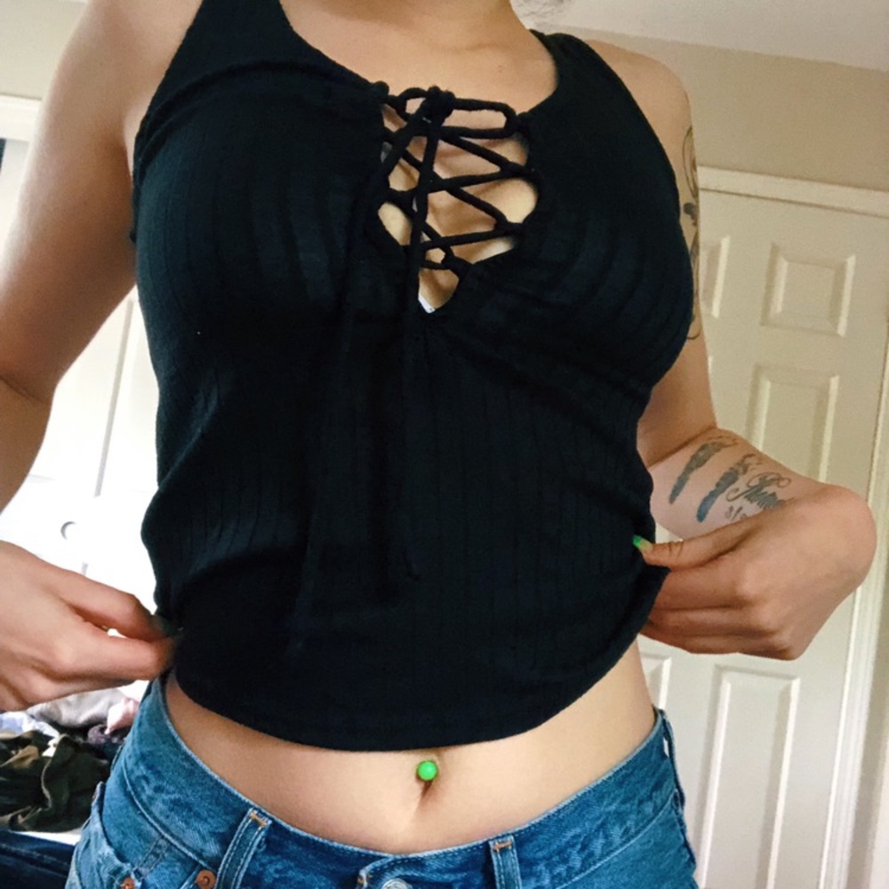 Tie front top